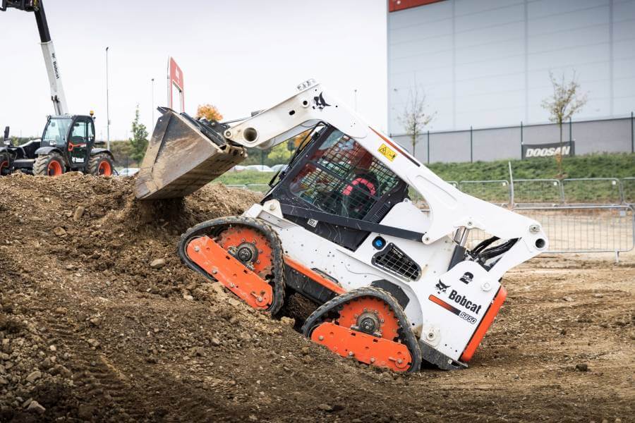 bobcat-demo days