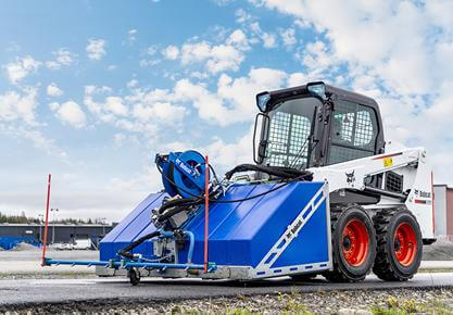 bobcat водоструйка и товарач