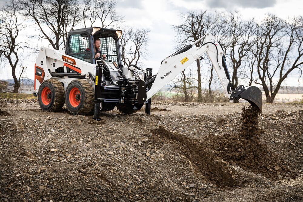 багерна уредба bobcat и колесен товарач
