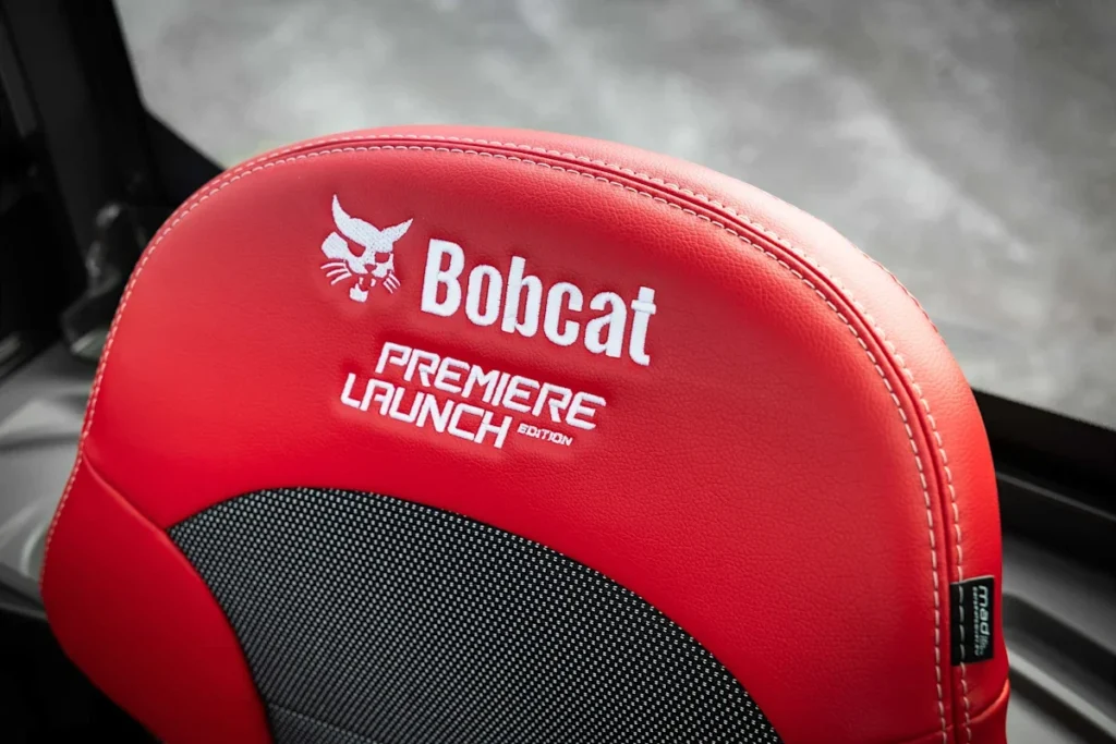 Ograničeni Bobcat mini bageri